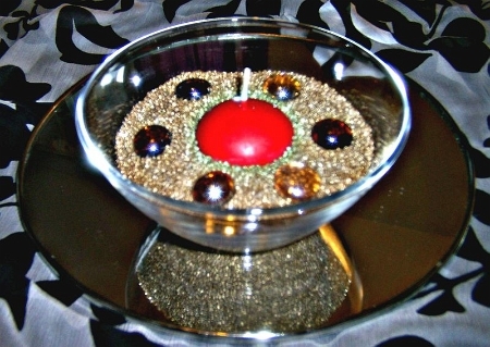 bol_nisip_auriu_oglinda_si_pietre_decorative.jpg